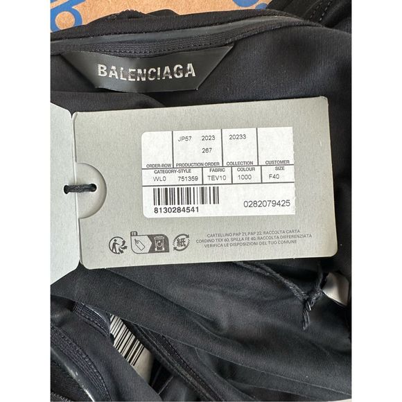 BALENCIAGA Asymmetric Top - Picture 12 of 12